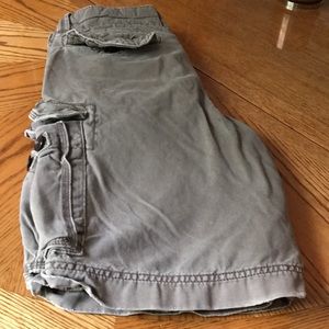American Eagle cargo shorts